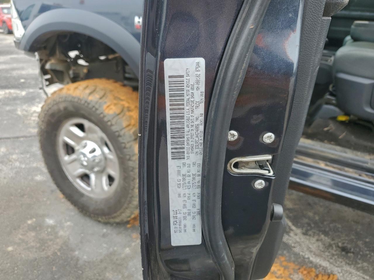 Ram 2500 St Image 12