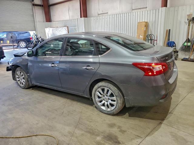 Nissan Sentra S Image 2