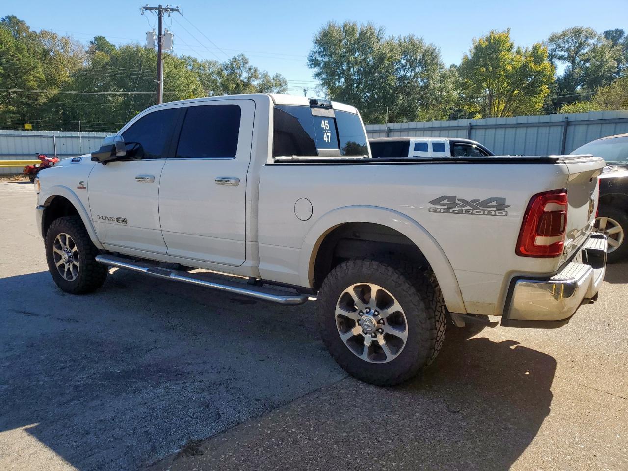 Ram 2500 Longhorn Image 3