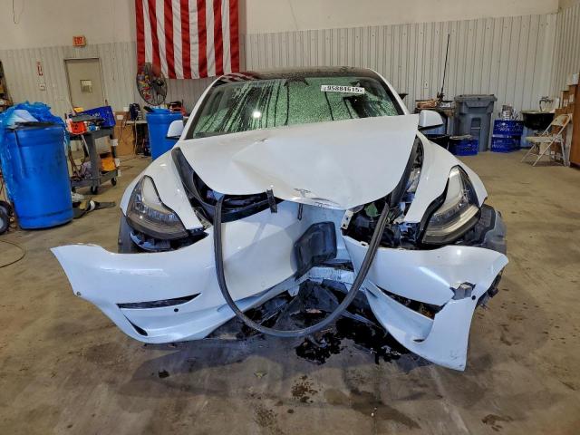 Tesla Model 3 Image 10