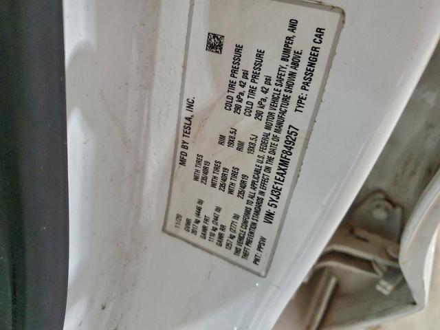 Tesla Model 3 Image 5