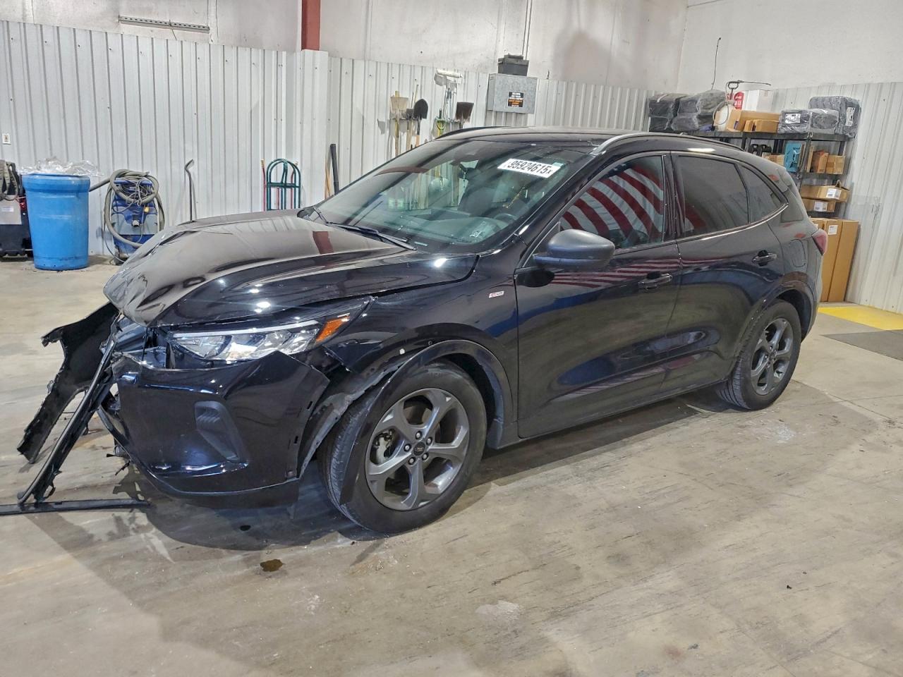 Ford Escape St Line Image 1