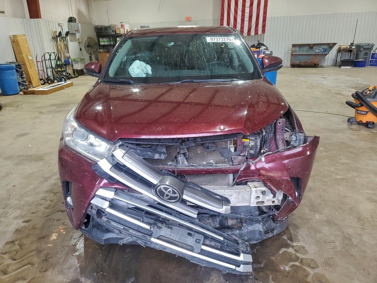 Toyota Highlander Le Image 9