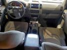 Nissan Frontier Crew Cab Le Image 5