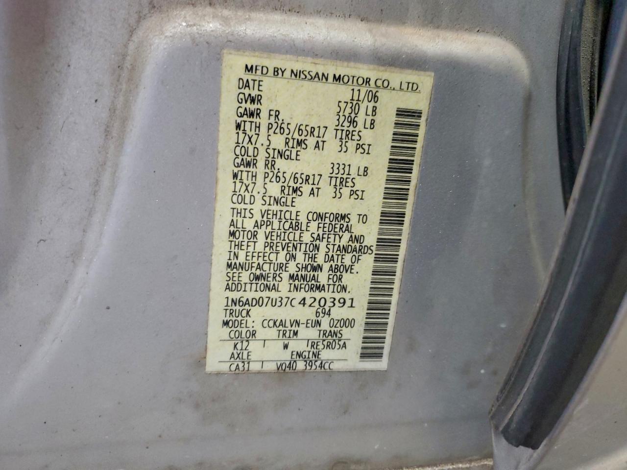 Nissan Frontier Crew Cab Le Image 11