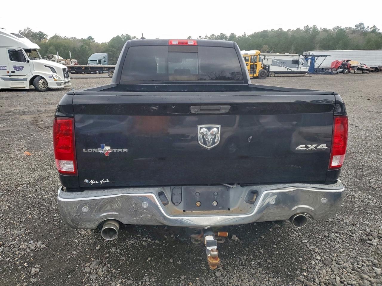 Ram 1500 Slt Image 8