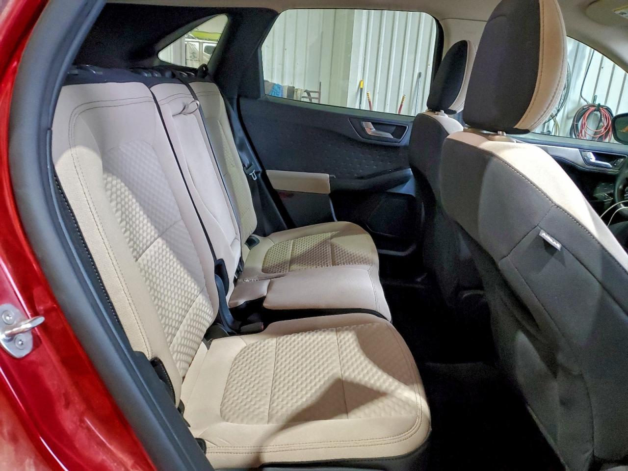 Ford Escape Se Image 8