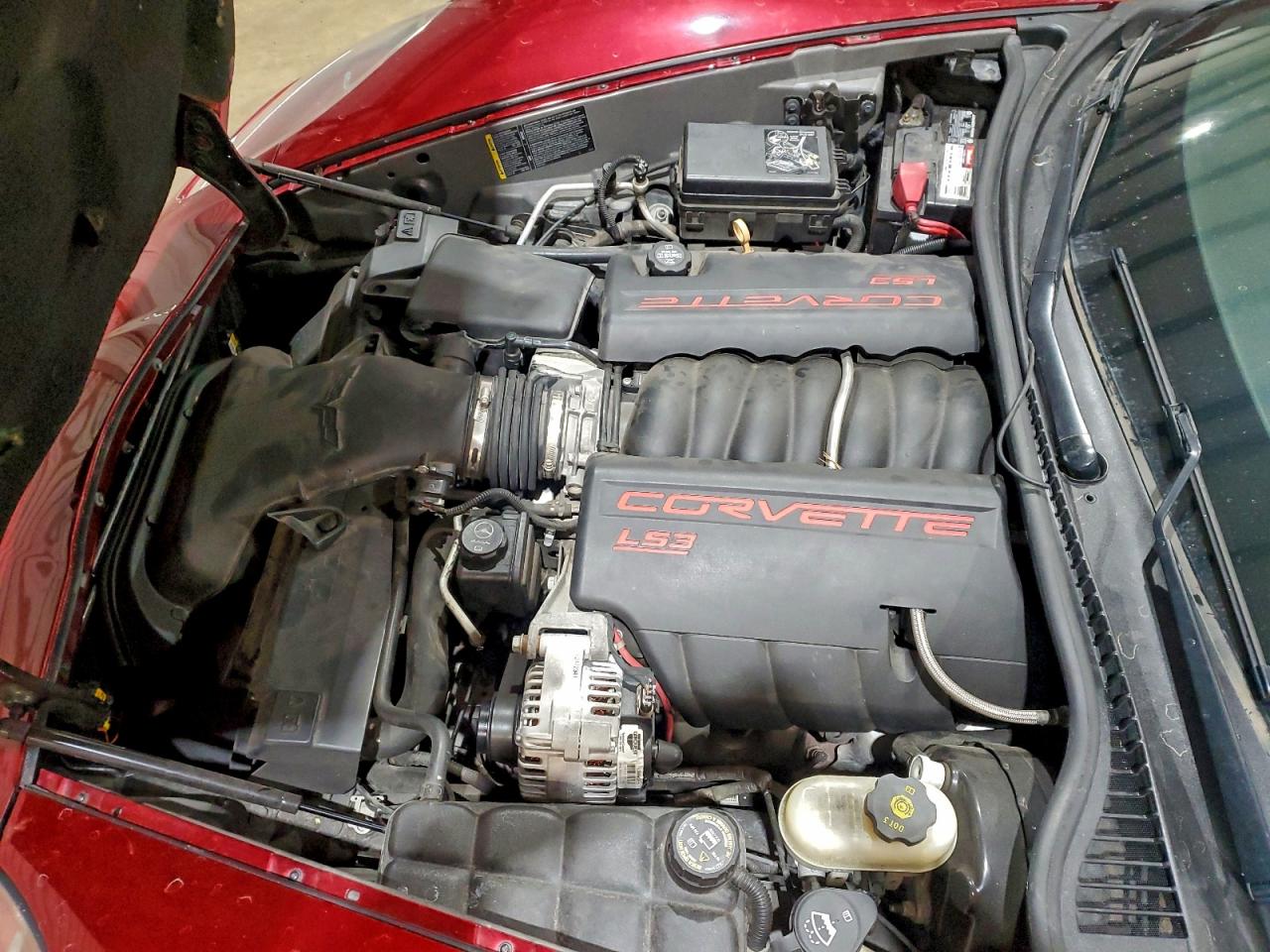 Chevrolet Corvette Image 2