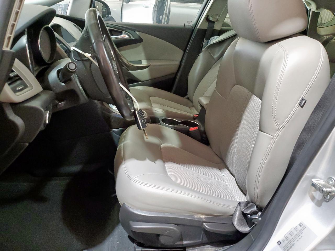 Buick Verano Image 5