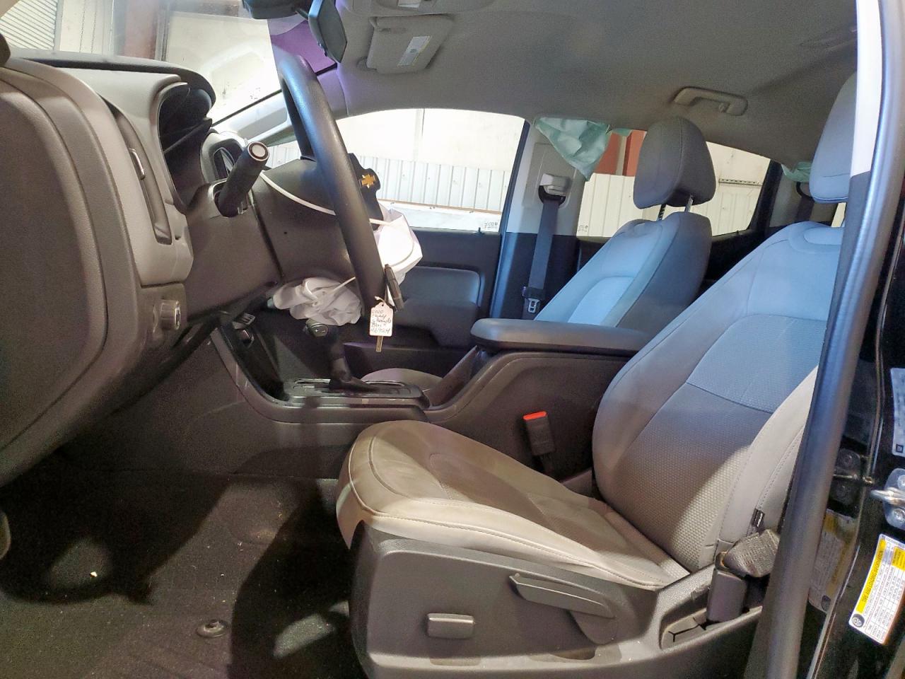 Chevrolet Colorado Image 6