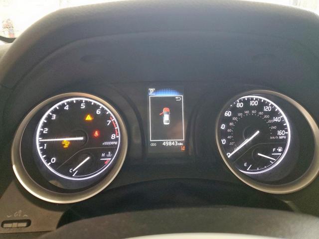 Toyota Camry Le Image 4