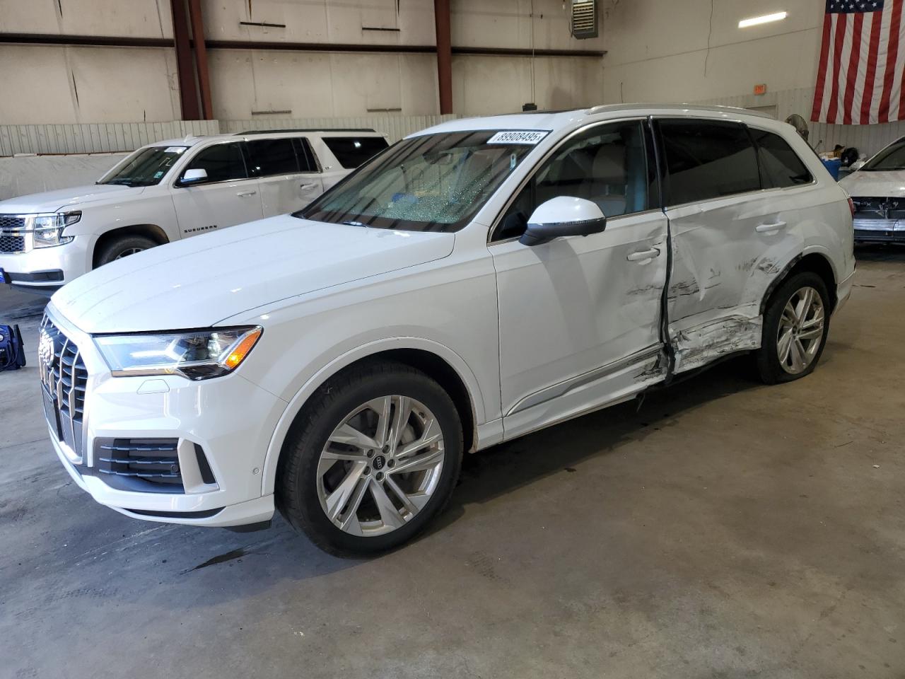 Audi Q7 Premium Image 1