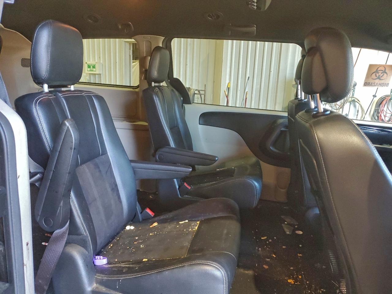 Dodge Caravan Sxt Image 11