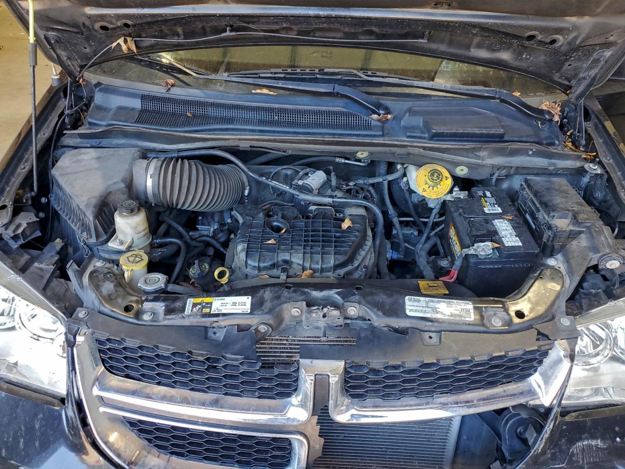 Dodge Caravan Sxt Image 9