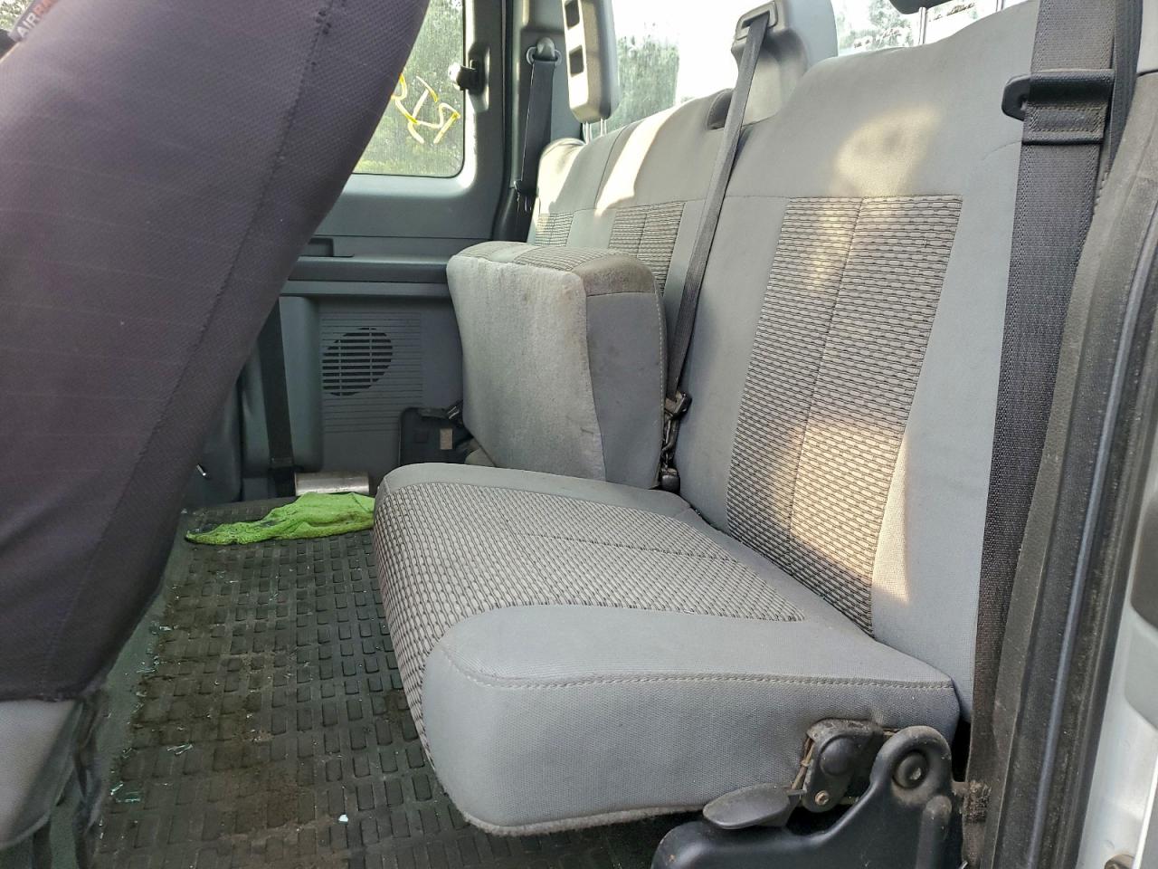 Ford F-650 Super Duty Image 5