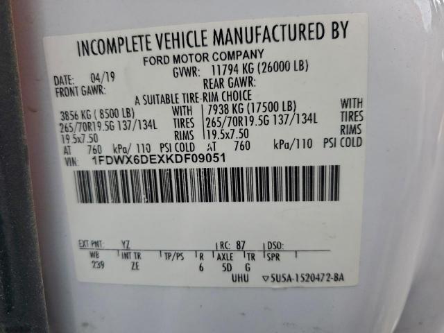 Ford F-650 Super Duty Image 13