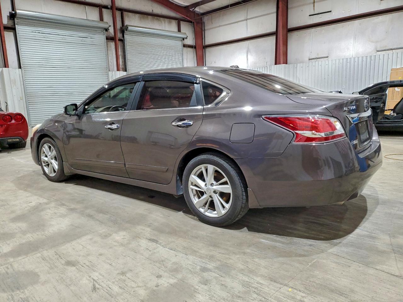 Nissan Altima 2.5 Image 8