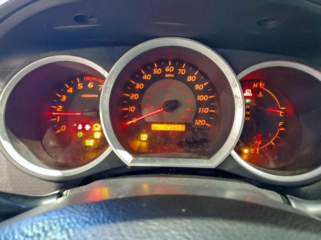 Toyota Tacoma Image 10