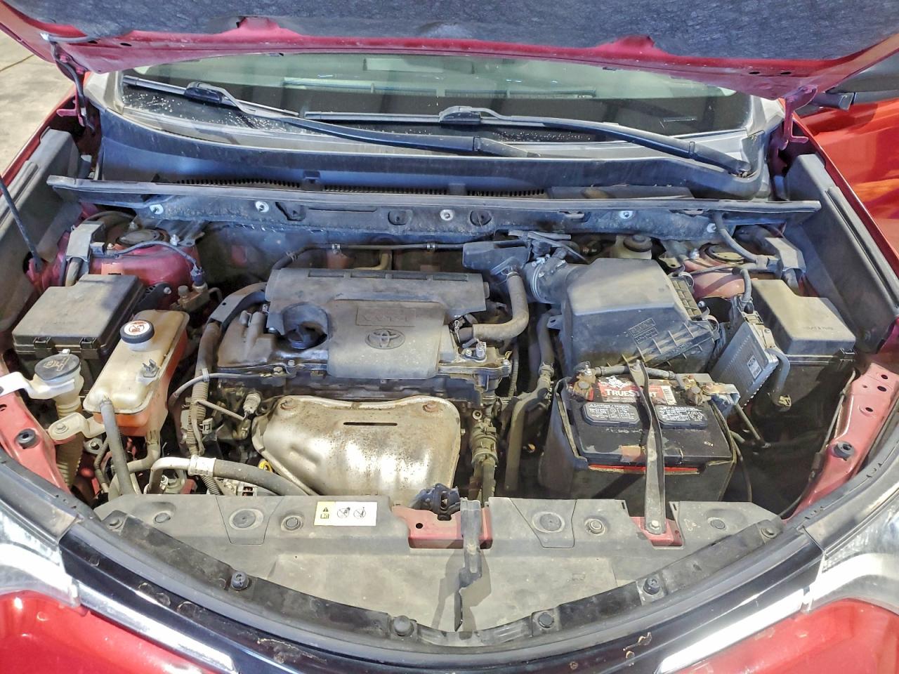 Toyota RAV4 Le Image 7