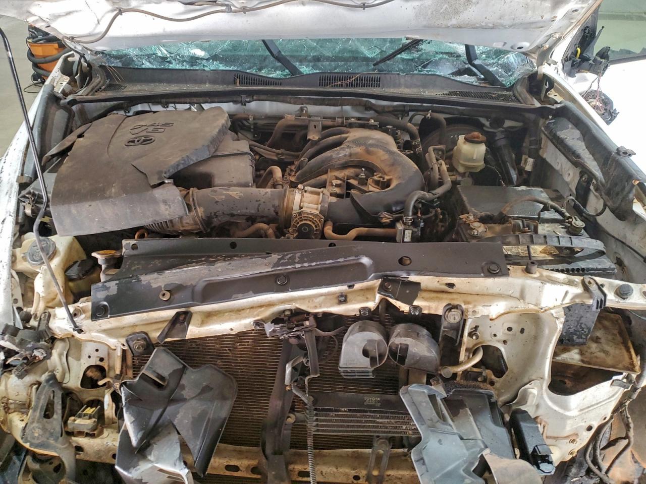 Toyota Tacoma Double Cab Image 11