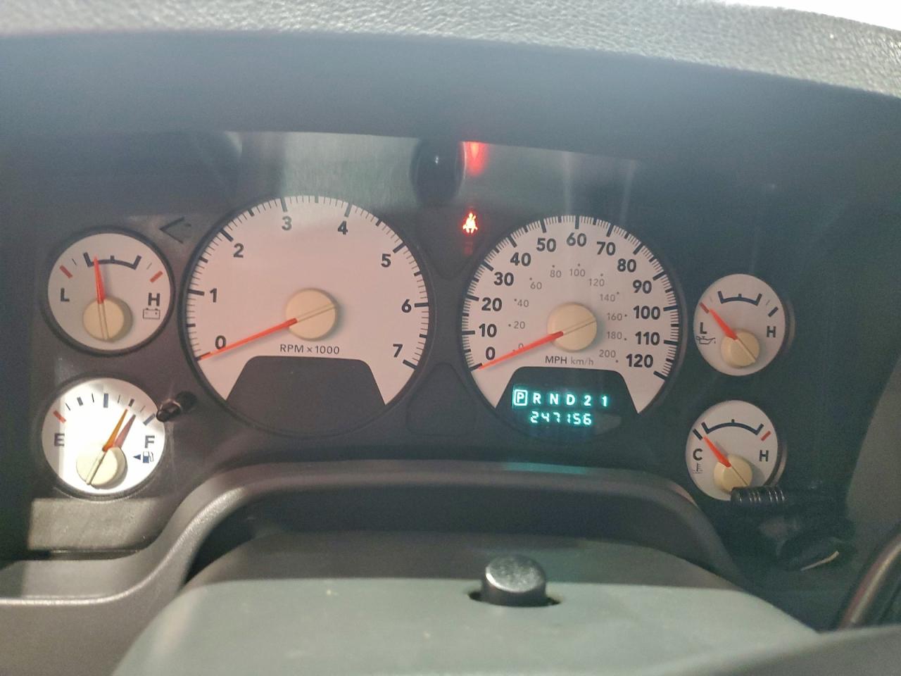 Dodge Ram 1500 St Image 8