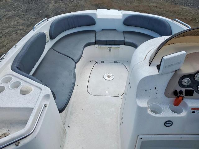 Glastron Boat Image 8