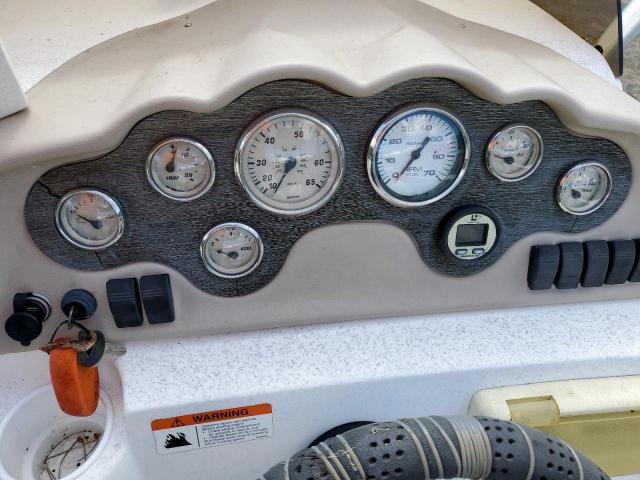 Glastron Boat Image 9