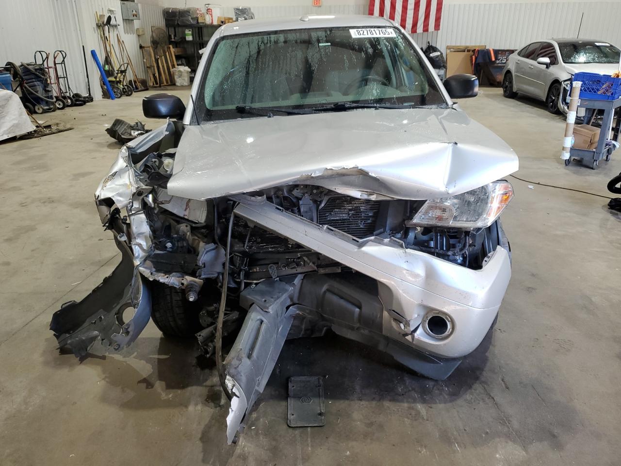 Nissan Frontier S Image 3