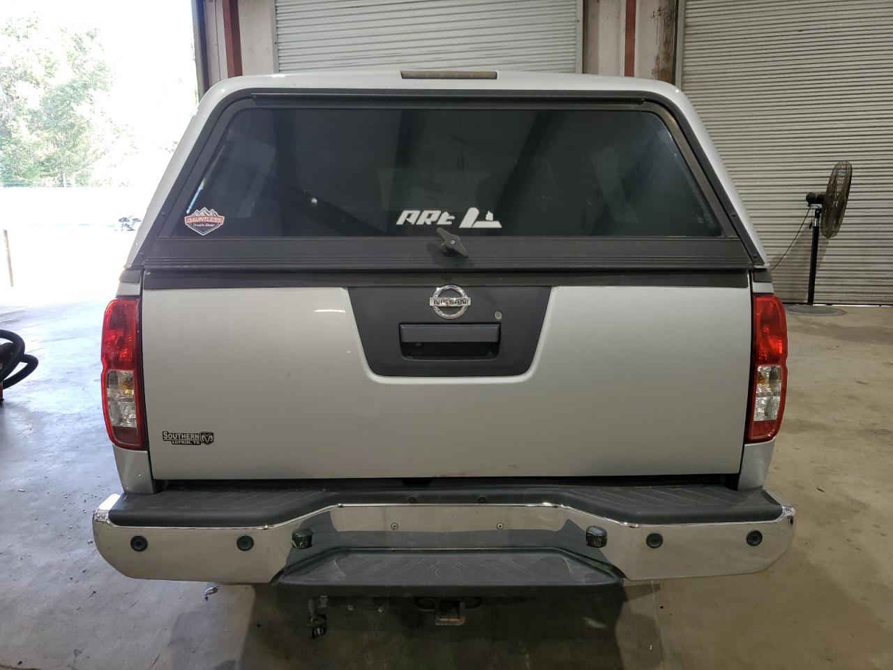 Nissan Frontier S Image 7