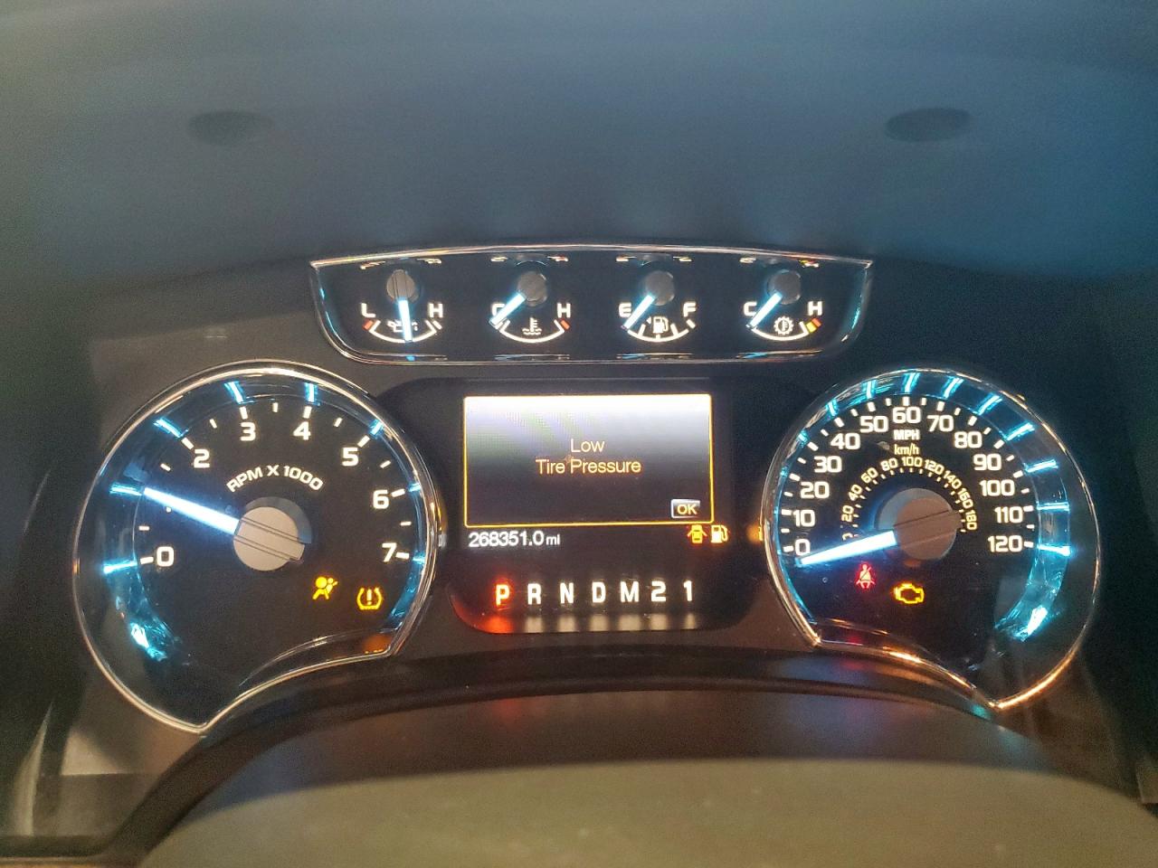 Ford F-150 Supercrew Image 9