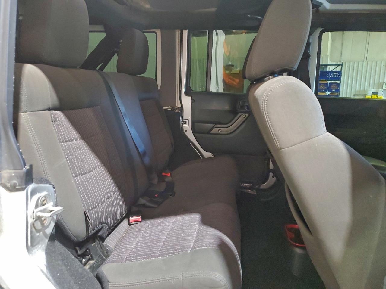 Jeep Wrangler Sport Image 8