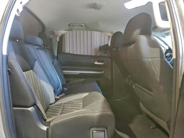 Toyota Tundra Crewmax Sr5 Image 11