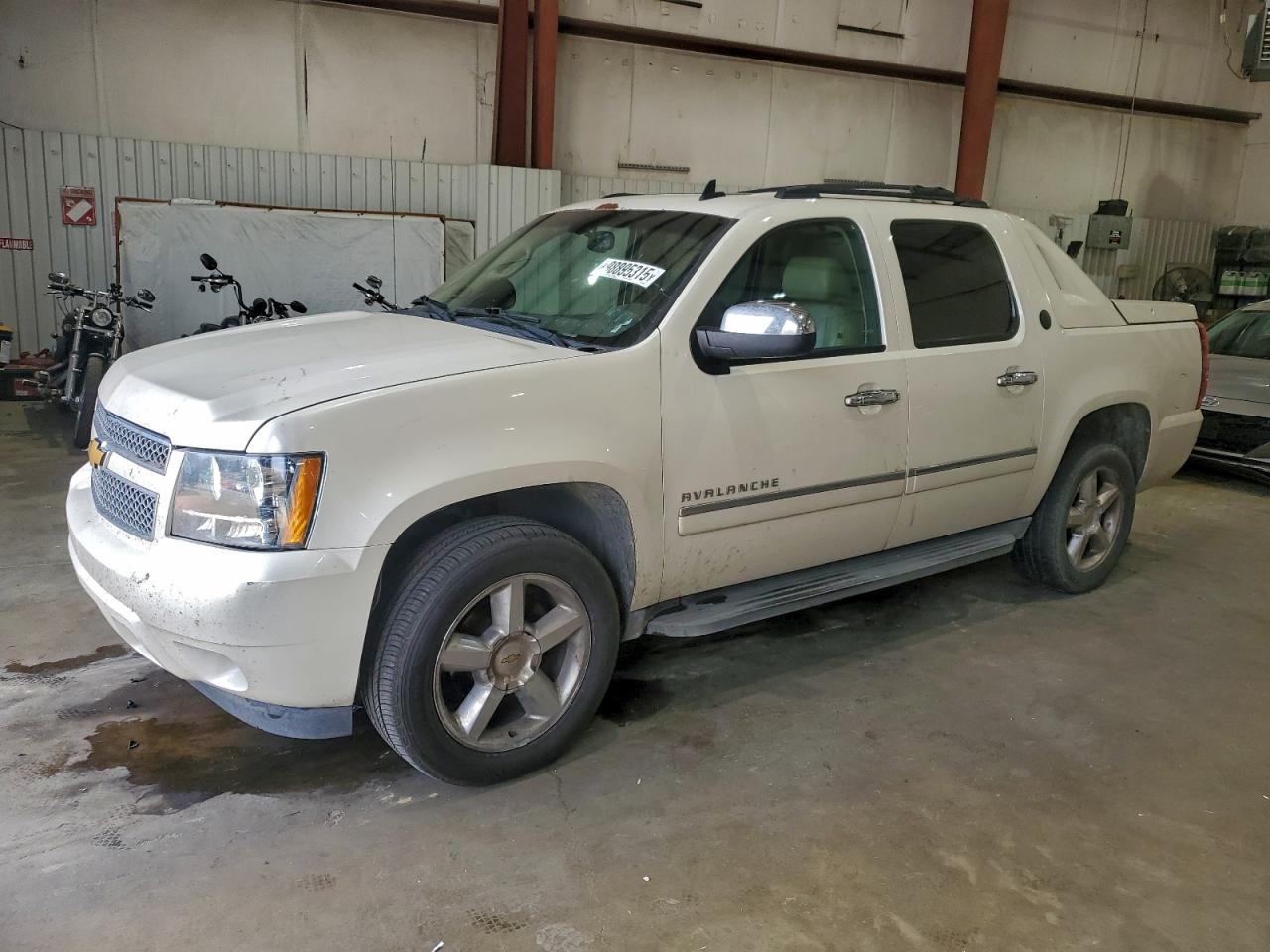 Chevrolet Avalanche Ltz Image 1