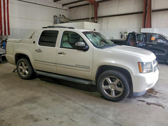 Chevrolet Avalanche Ltz Image 3