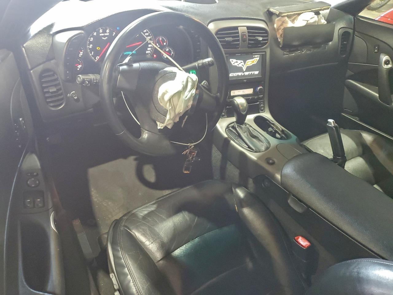 Chevrolet Corvette Image 10